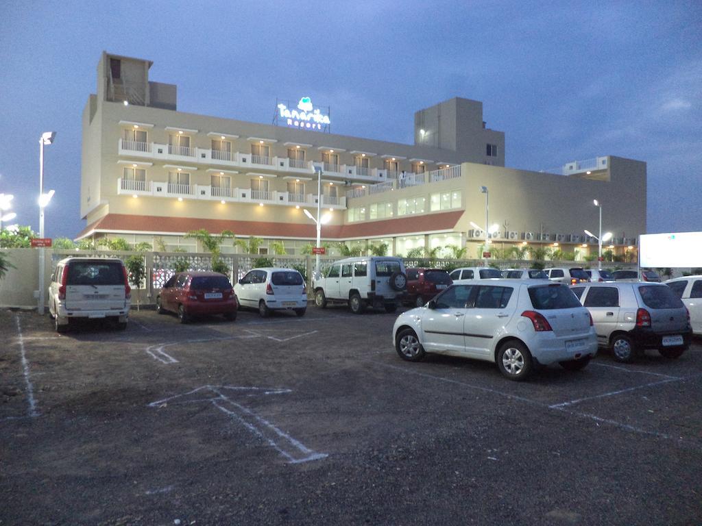 Tanarika Resort Bhusāwal Dış mekan fotoğraf