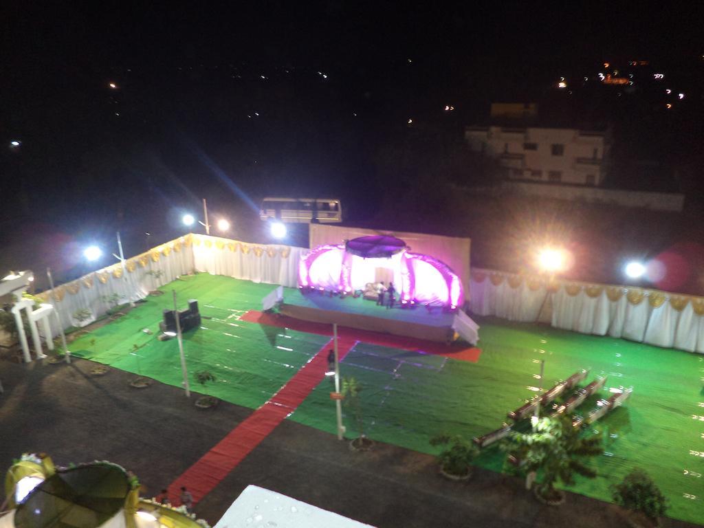 Tanarika Resort Bhusāwal Dış mekan fotoğraf